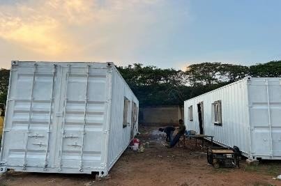 Bureaux Modulaires Éco-Responsables en Conteneurs
